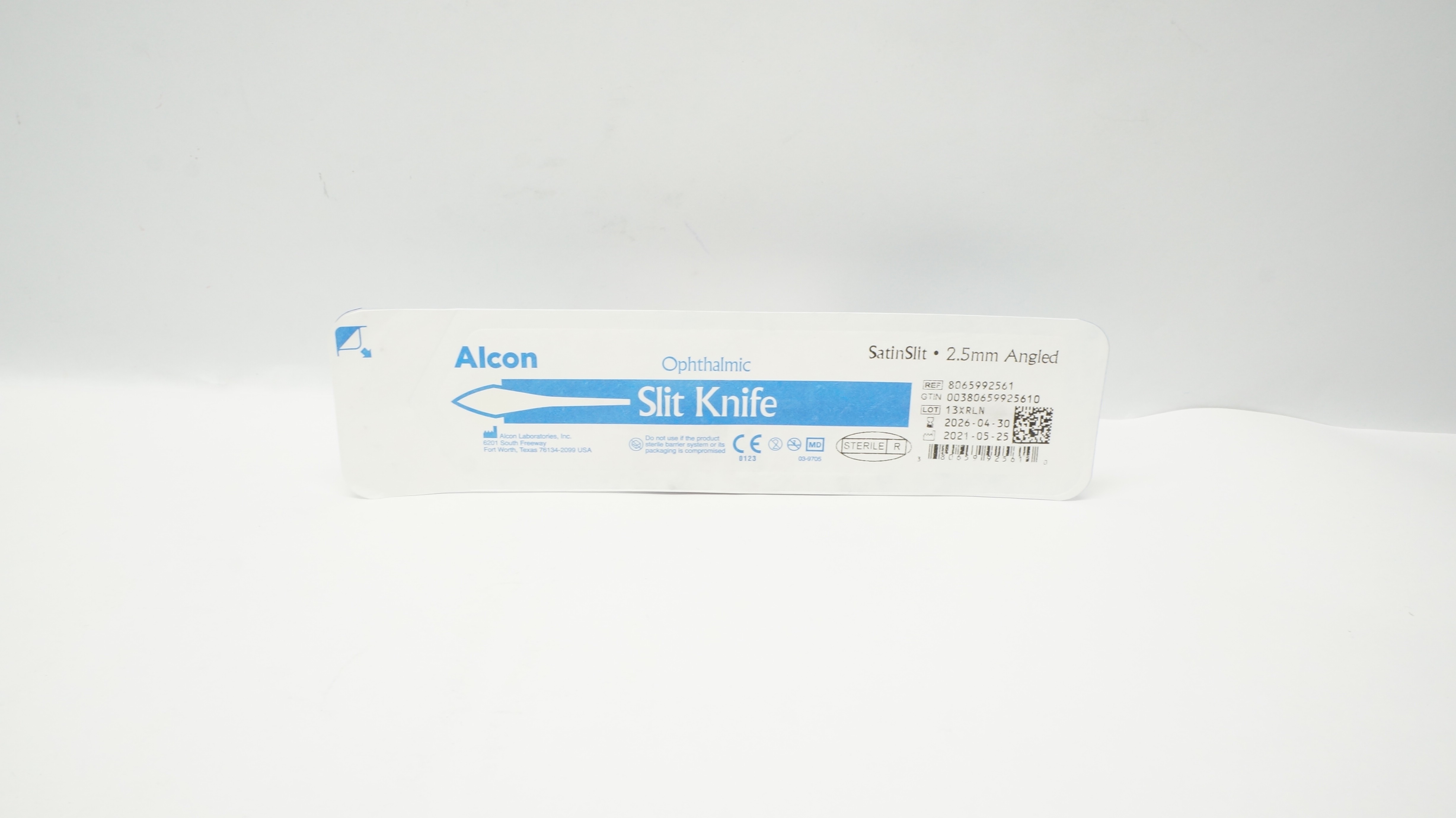 Alcon 8065992561 SatinSlit Ophthalmic Slit Knife 2.5mm Angled