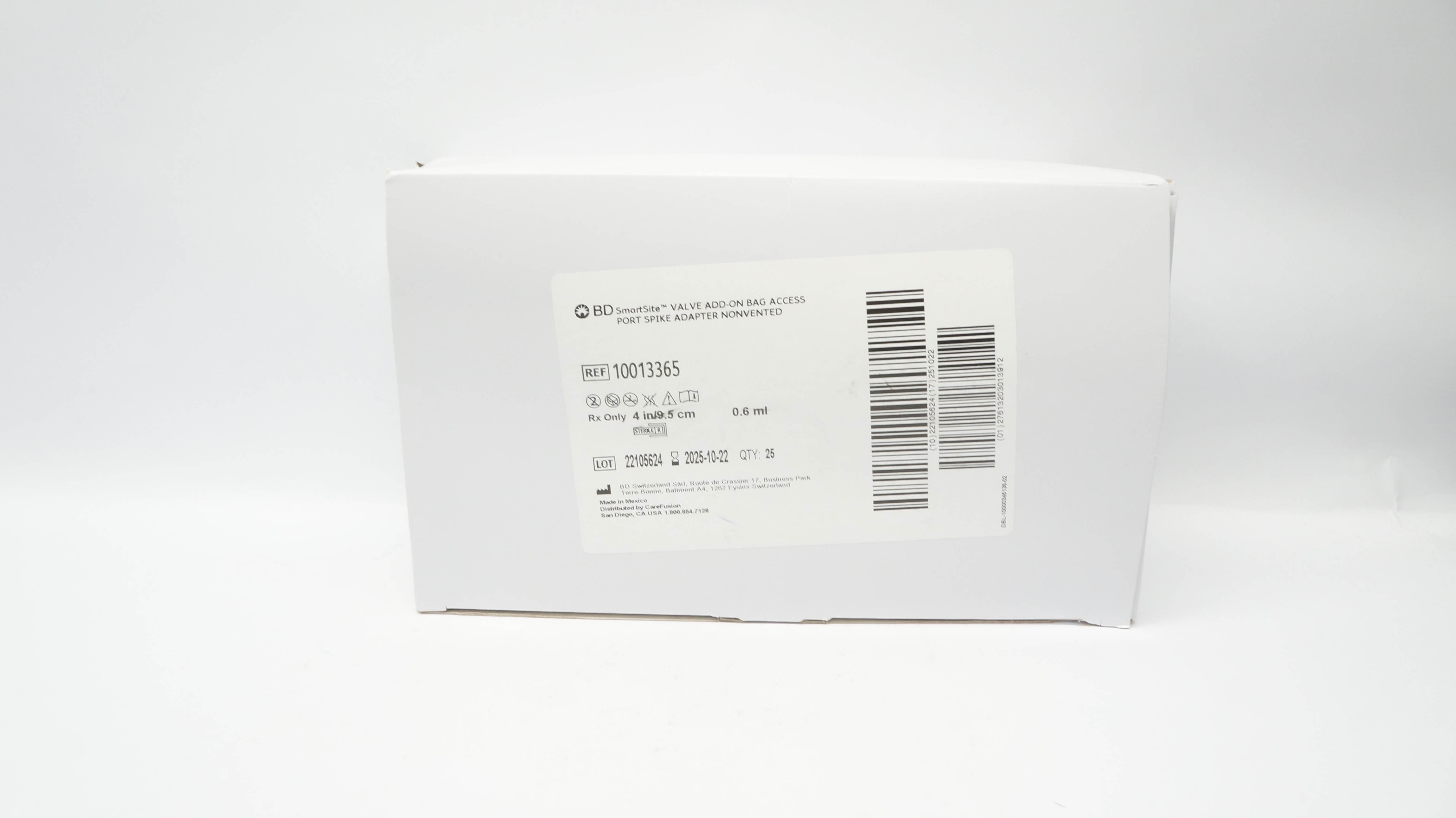 BD 10013365 SmartSite Add-On Bag Access Device w/Spike Adapter - Box of 25