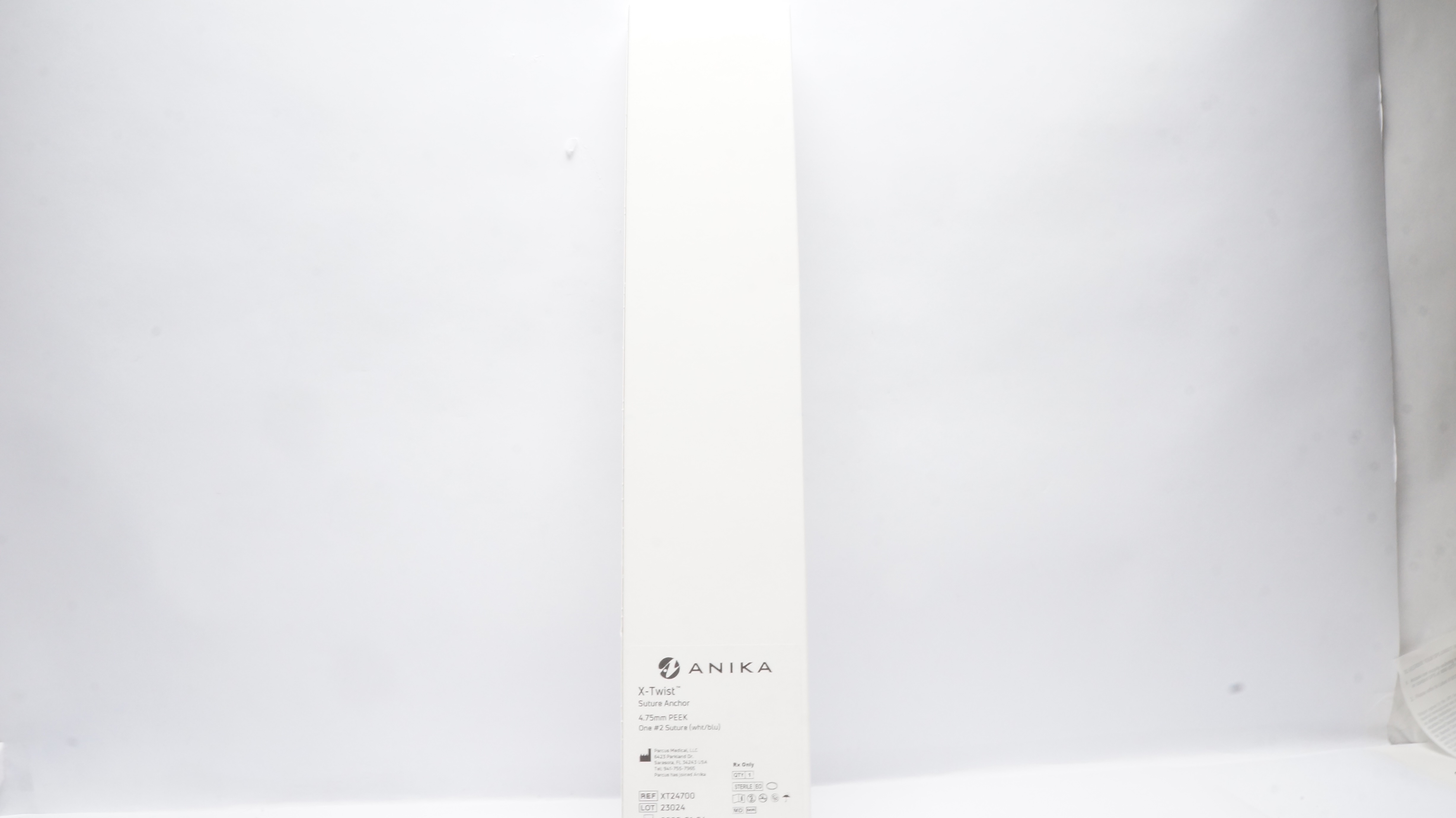 Anika XT24700 X-Twist Suture Anchor, PEEK 4.75mm, One #2 Suture (wht/blu)