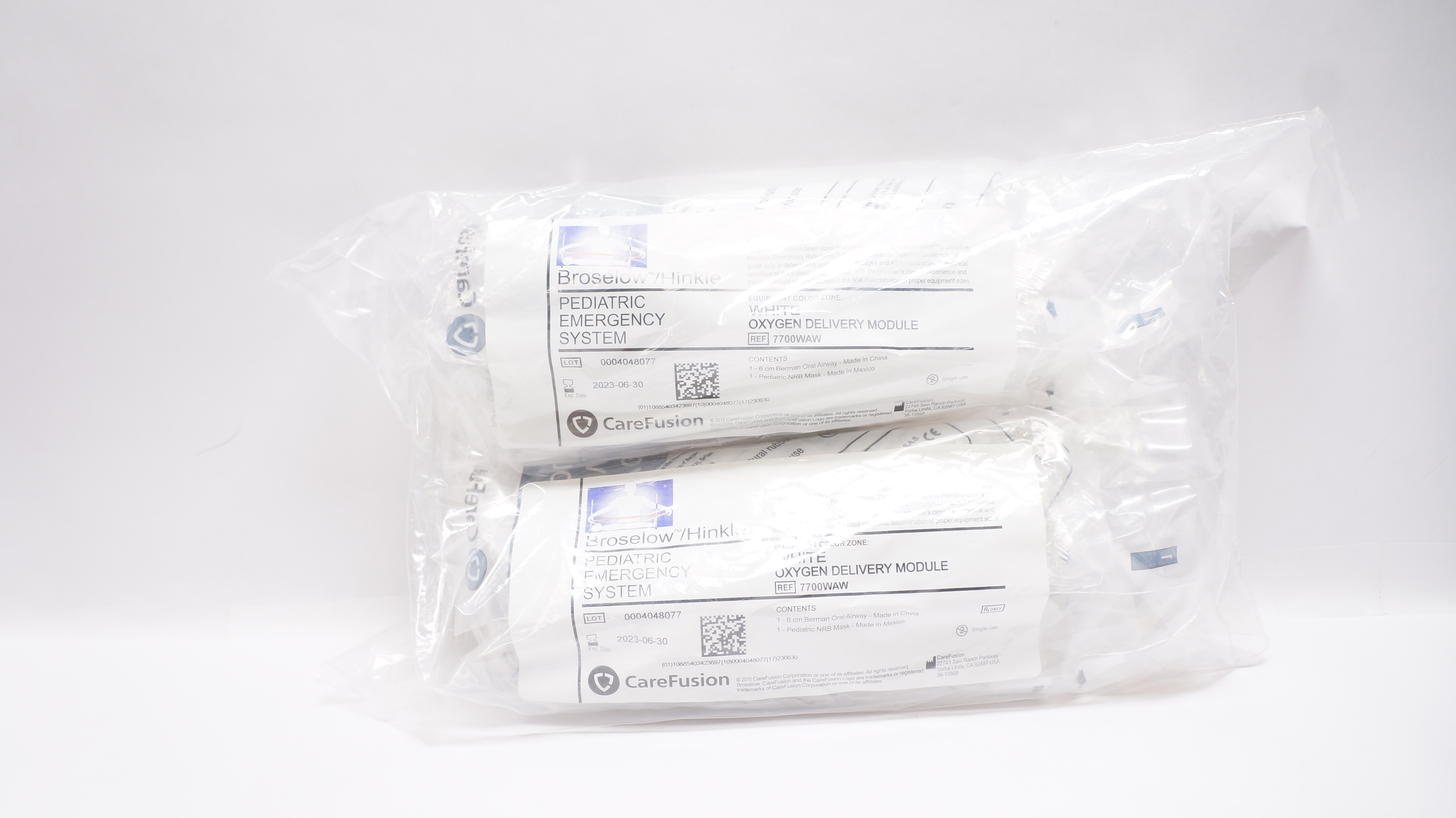 CareFusion 7700WAW Broselow/Hinkle Pediatric Emergency System White(x)-Pack of 2