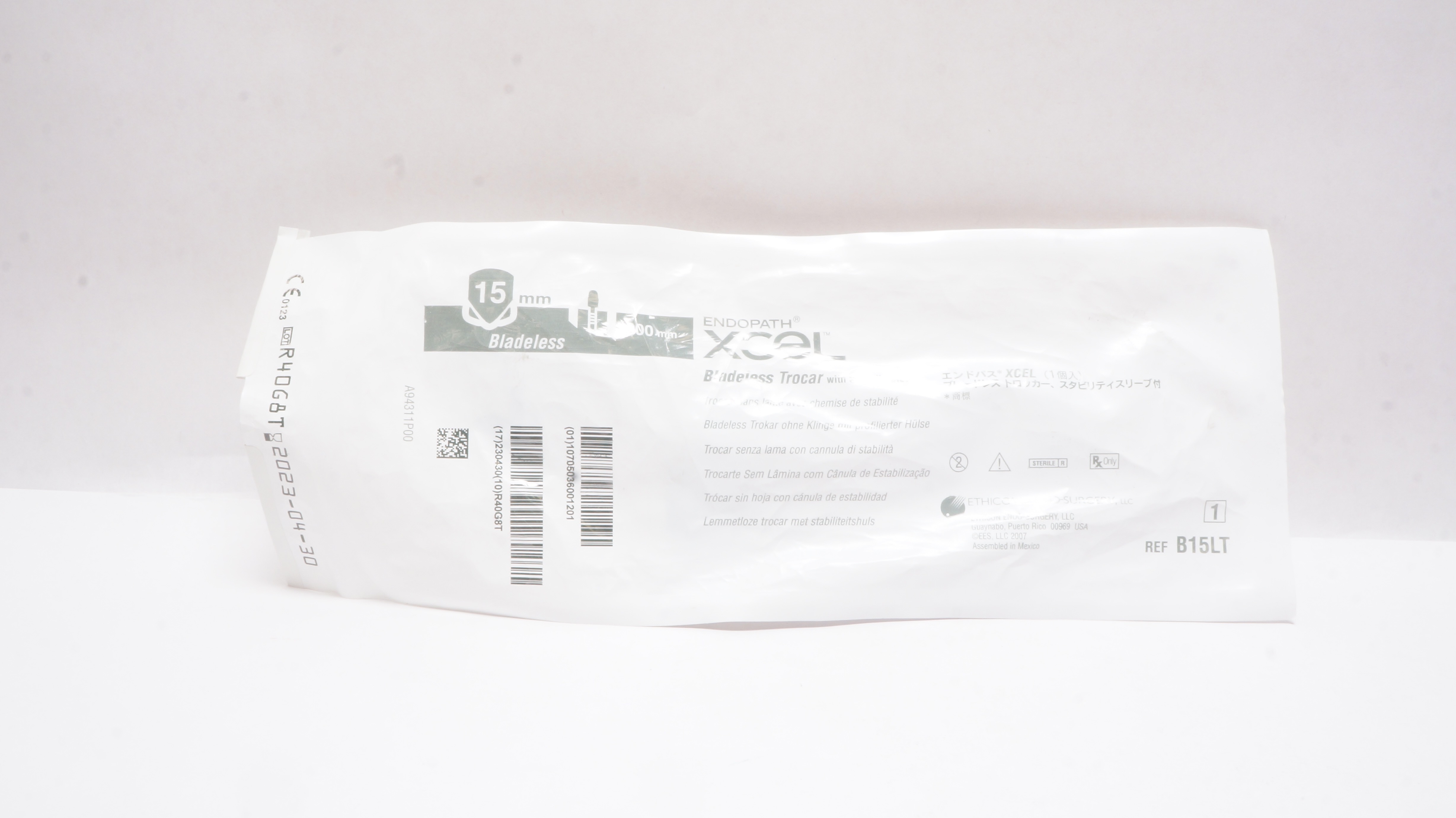 Ethicon B15LT Endopath Xcel Bladeless Trocar w/Stability Sleeve 15 x100mm (x)