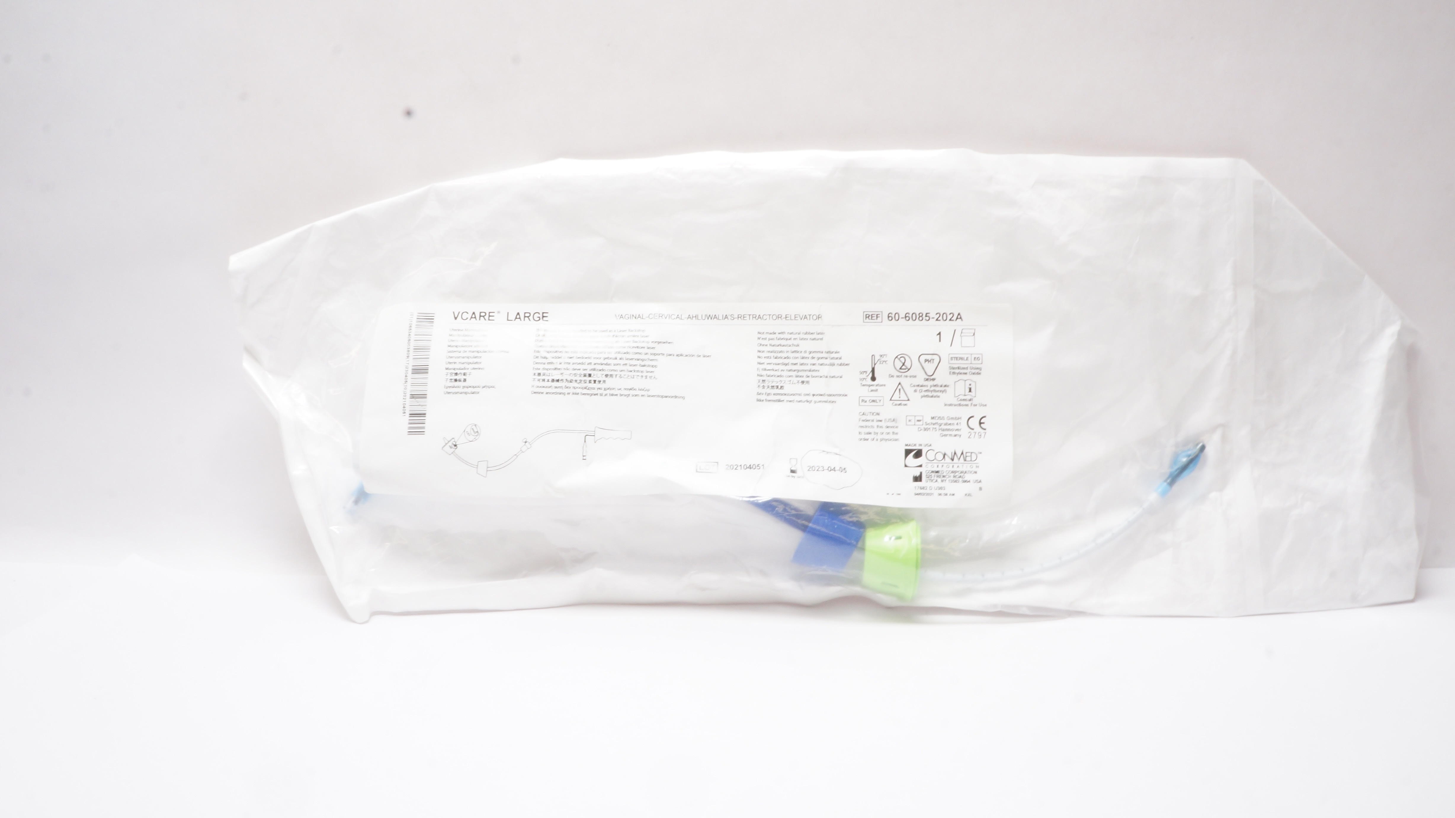 ConMed 60-6085-202A Vcare Vaginal-Cervical-Ahluwalia's-Retractor-Elevator (x)