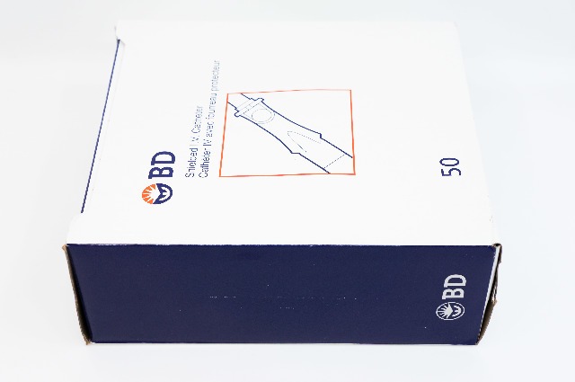BD 381444 Insyte Autoguard Shielded I.V. Cath. 18Ga x 1.16inch ~ Pack of 50