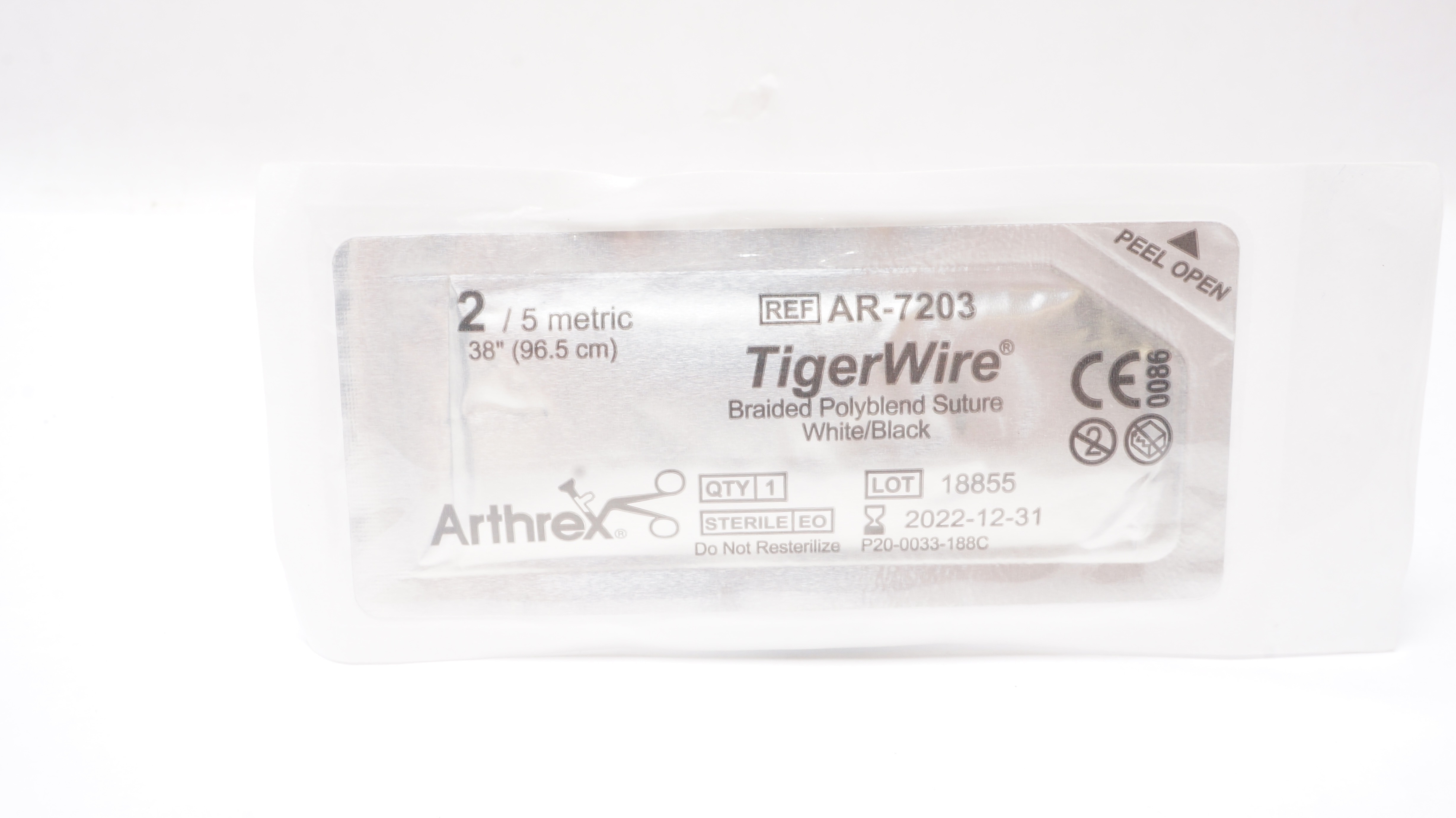 Arthrex AR7203 2 TigerWire 38'' Braided Polyblend Suture White/Black (x)
