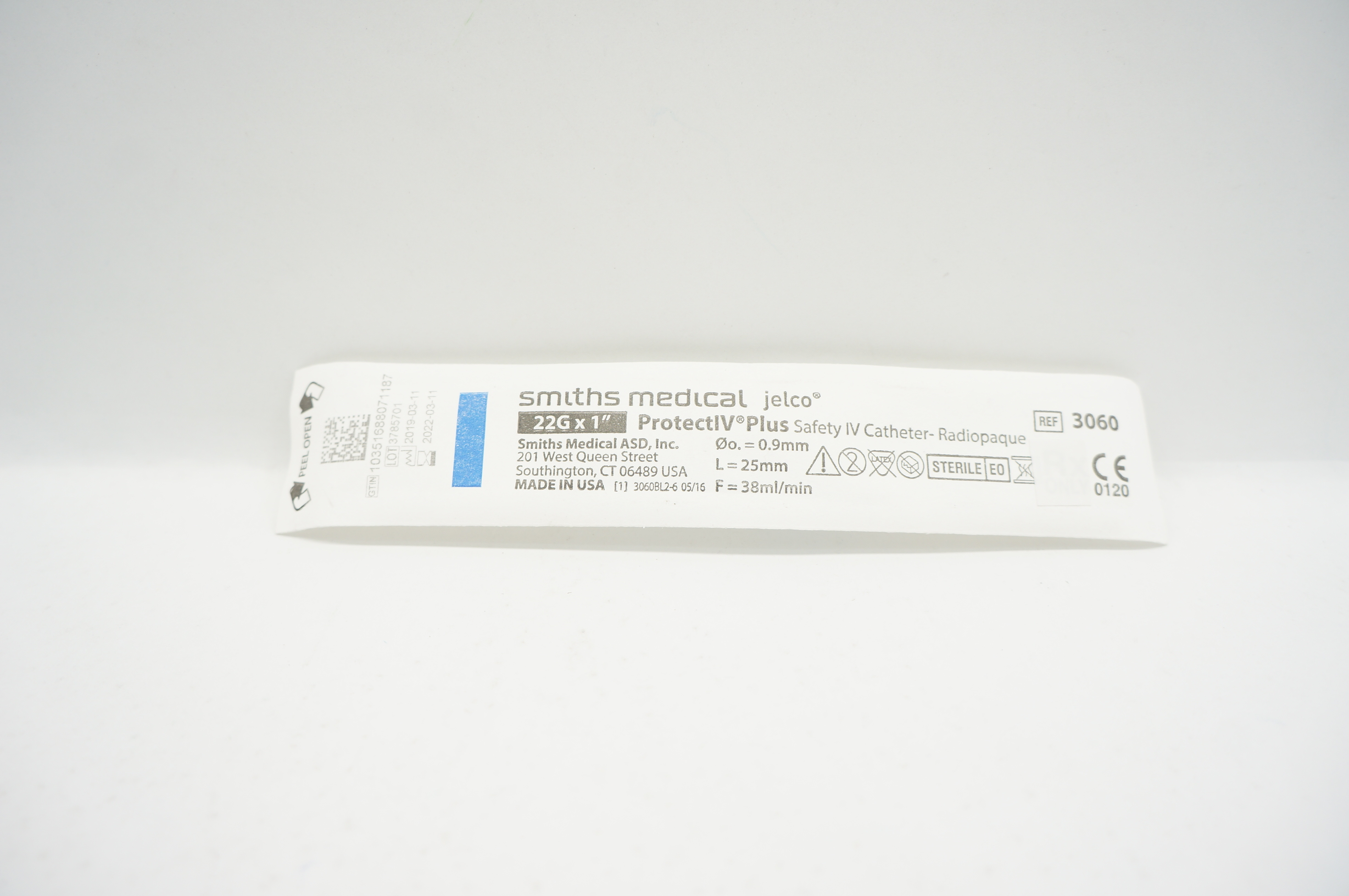 Smiths Medical 3060 Jelco ProtectIV Plus Safety Cath. 22G x 1inch 38ml/min