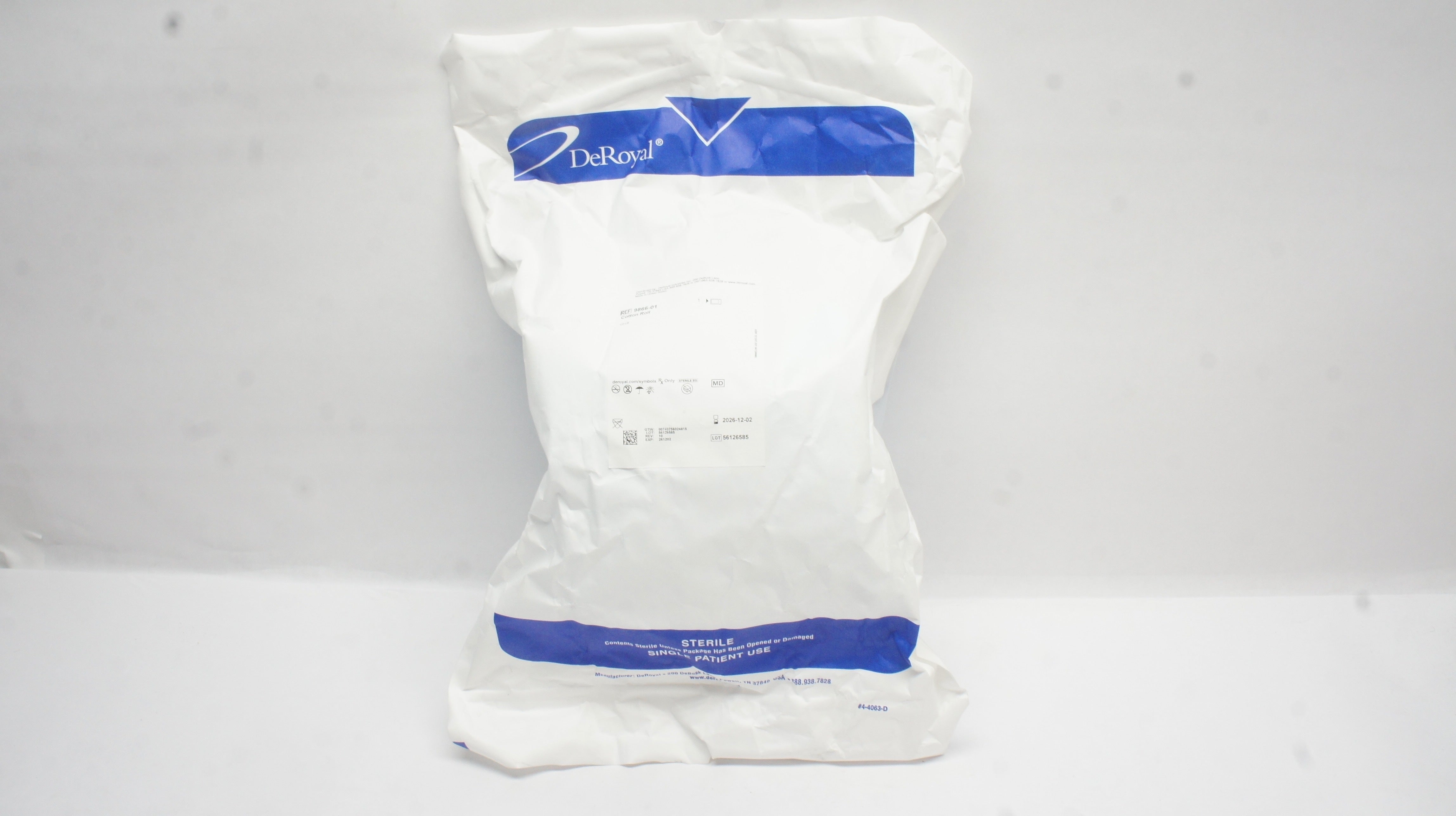 DeRoyal 986601 Cotton Roll 1/2LB