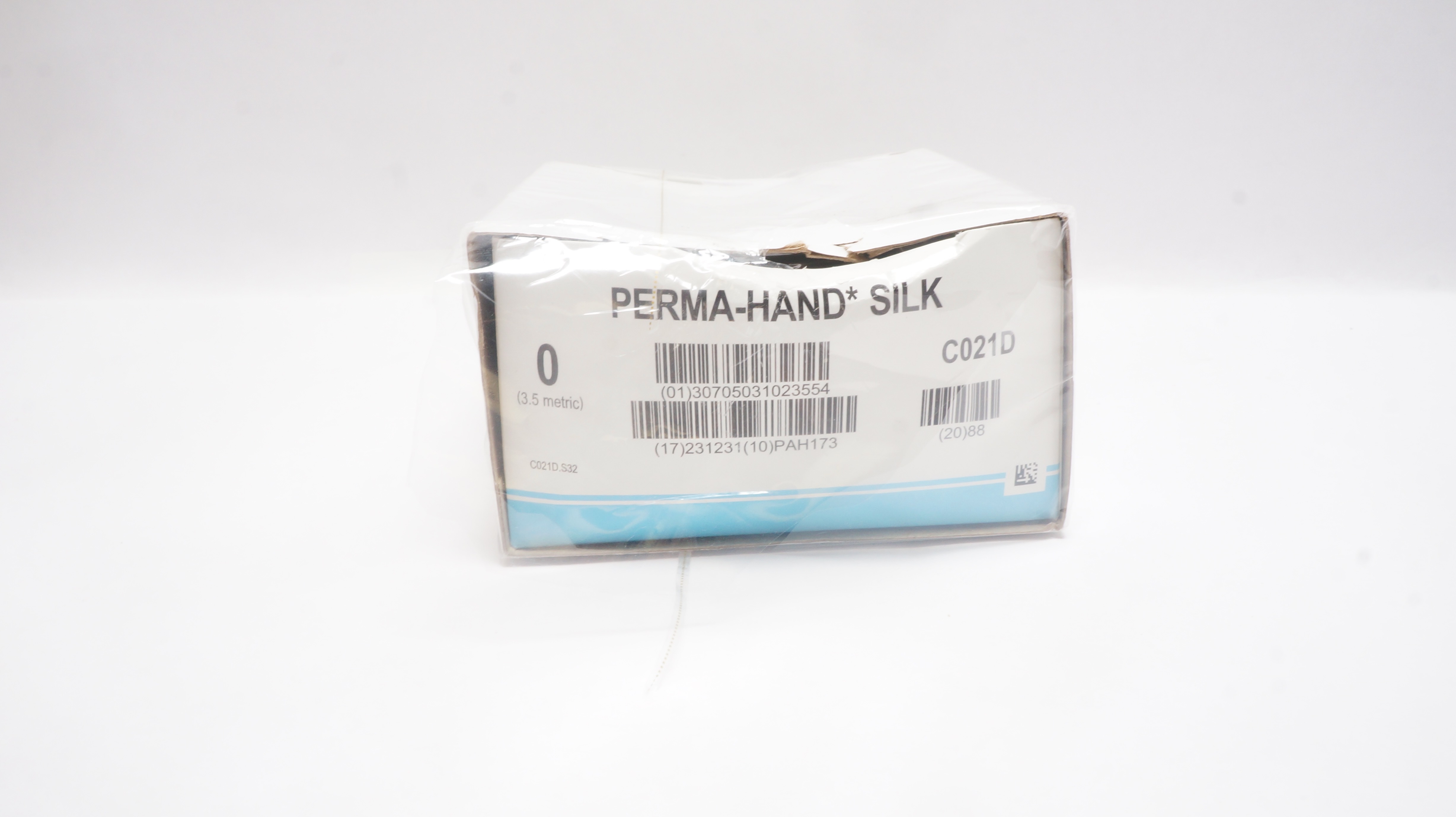 Ethicon C021D 0 PERMA-HAND SILK CT-1 36mm 1/2c Taper,  18inch - Box of 12
