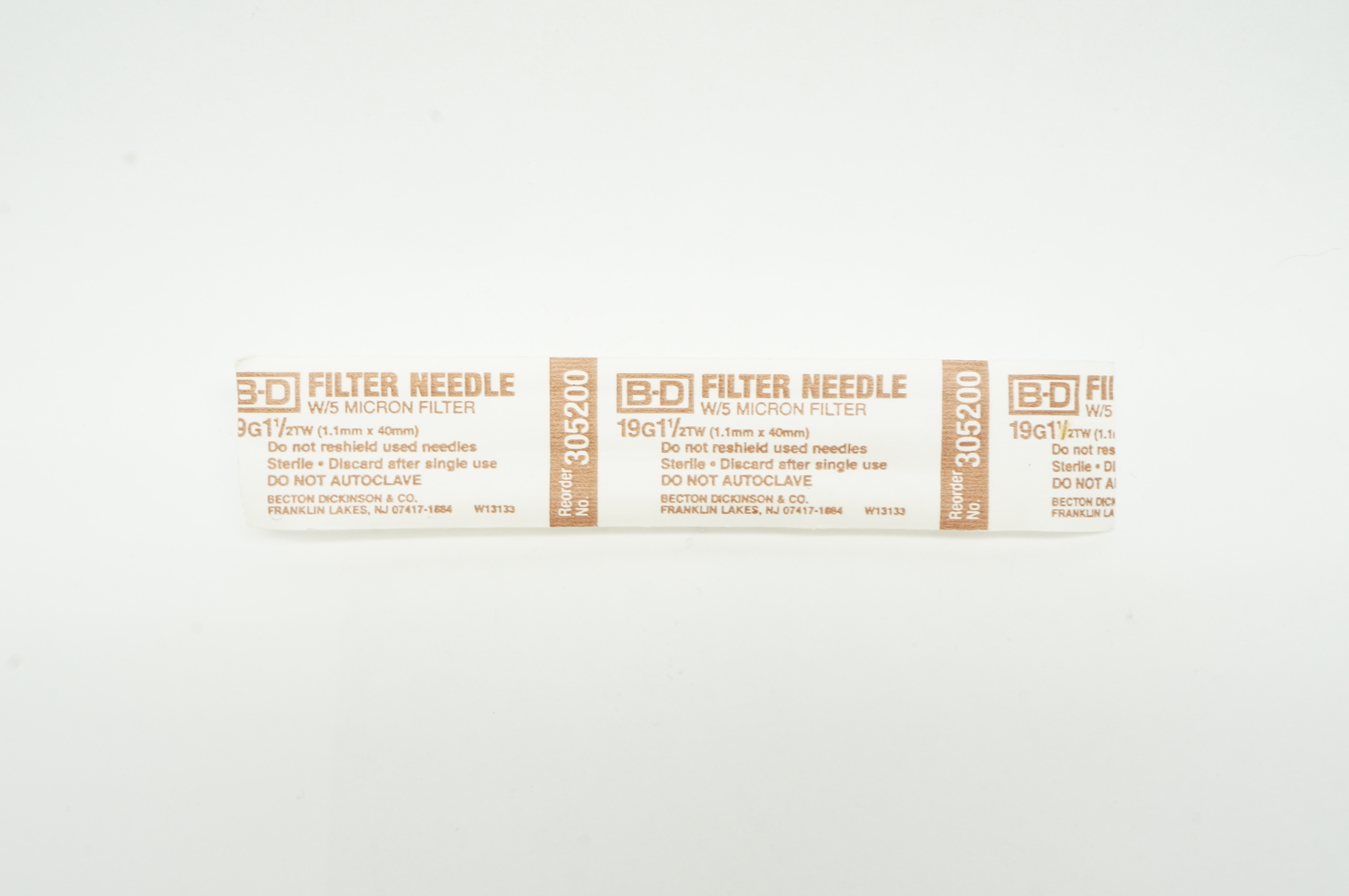 BD 305200 Filter Ndle. W/5 Micron Filter 19G x 1-1/2TW
