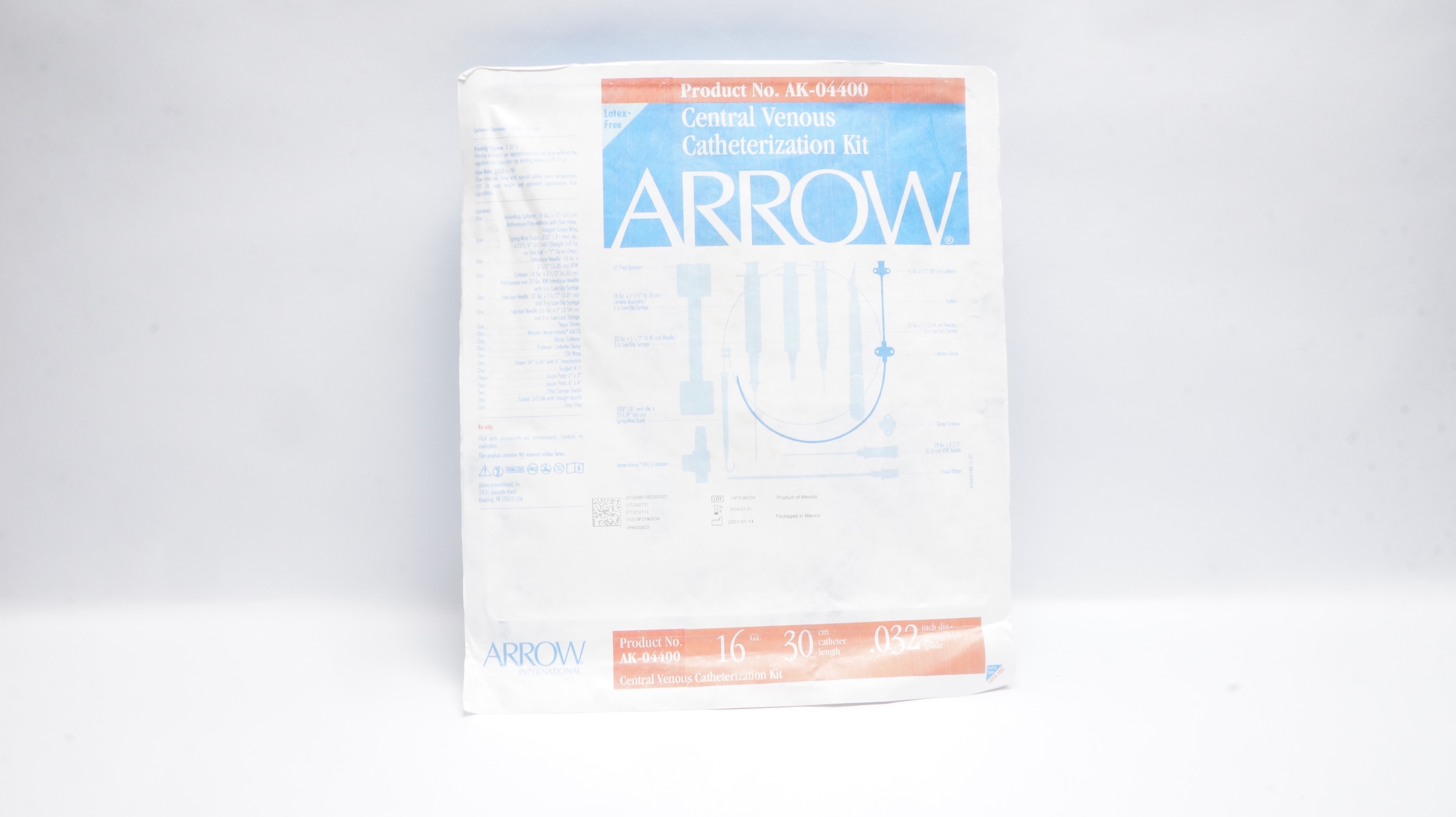 Arrow AK-04400 Central Venous Catheterization Kit 16Ga x 30cm x .032inch (x)