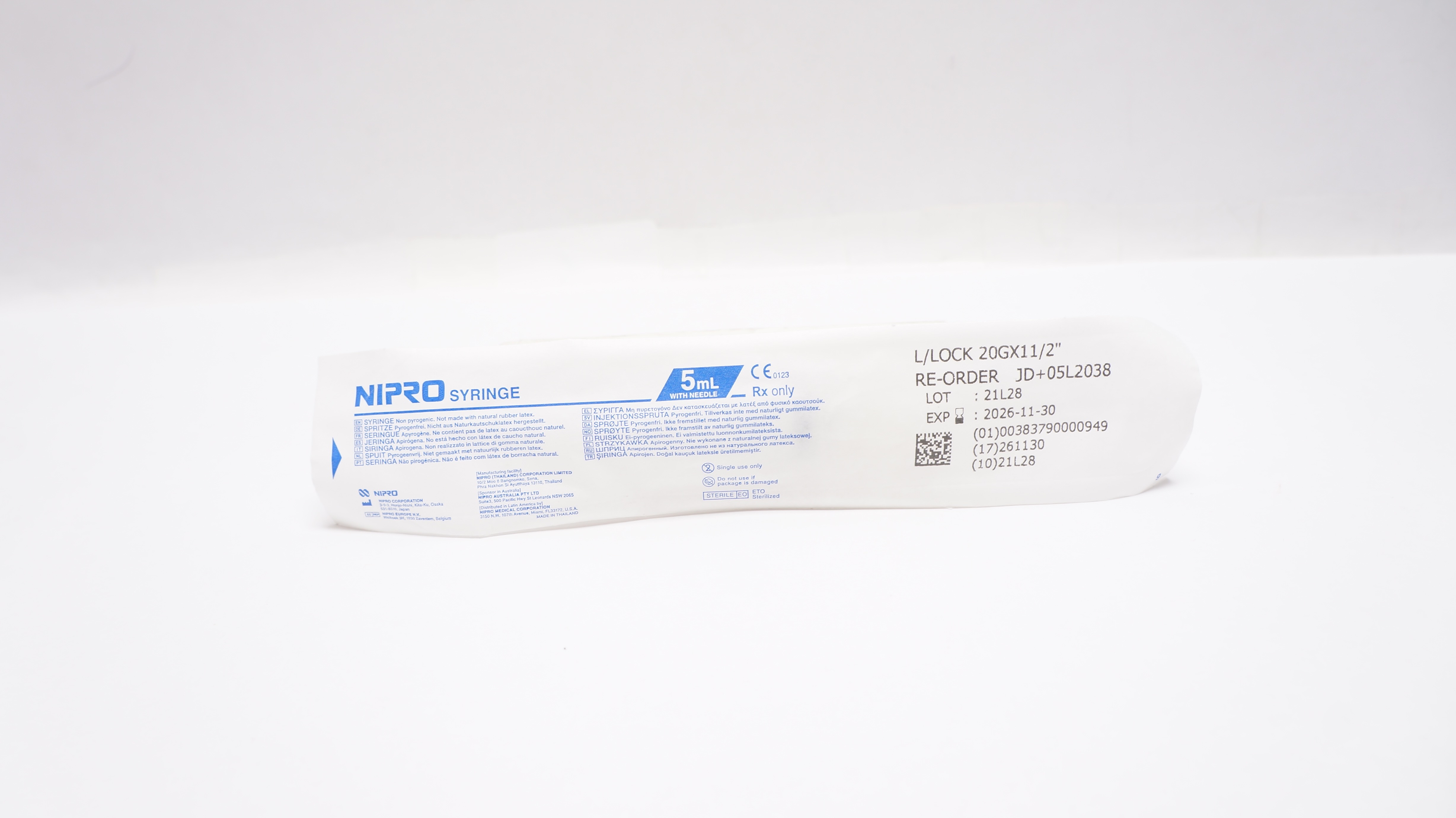 Nipro JD+05L2038 Disposable Syringe with Ndle, 5mL