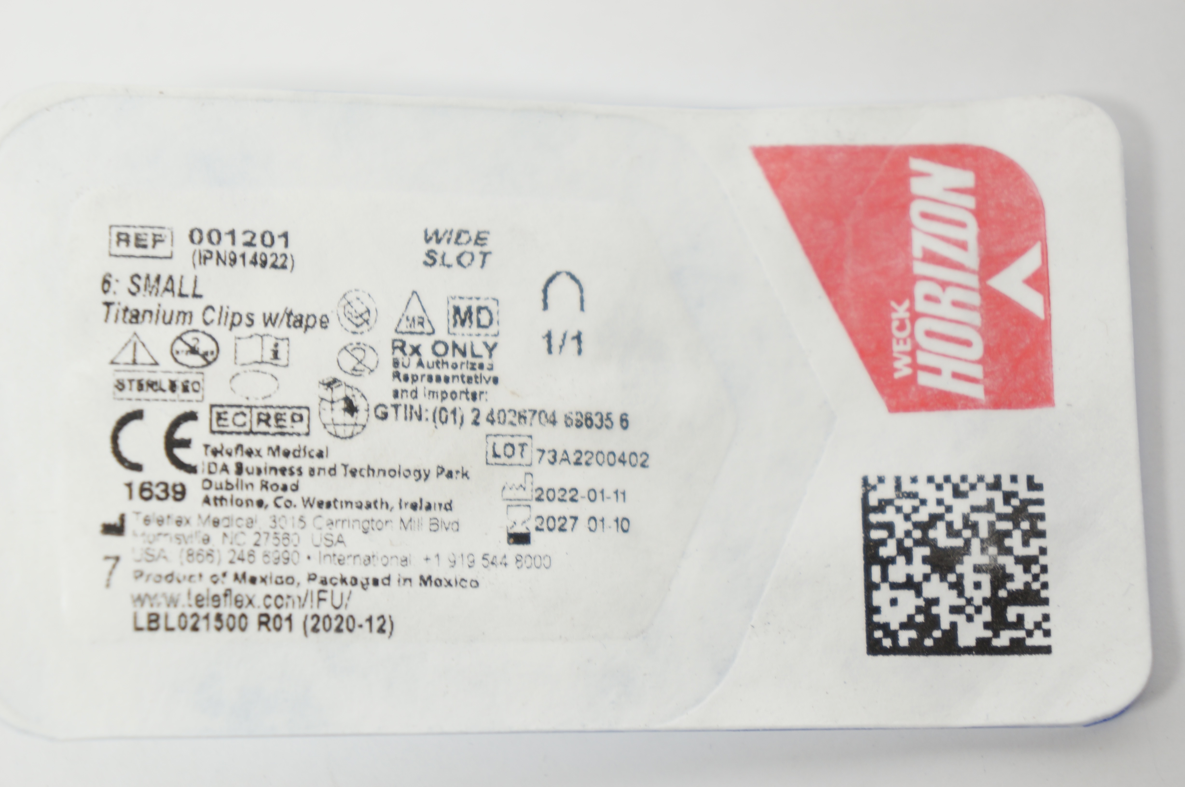 Teleflex 001201 Weck Horizon 6 Small Titanium Clips w/Tape, Wide Slot