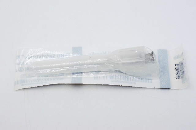 BD 305900 SafetyGlide Ndle 22G x 1-1/2 (x)