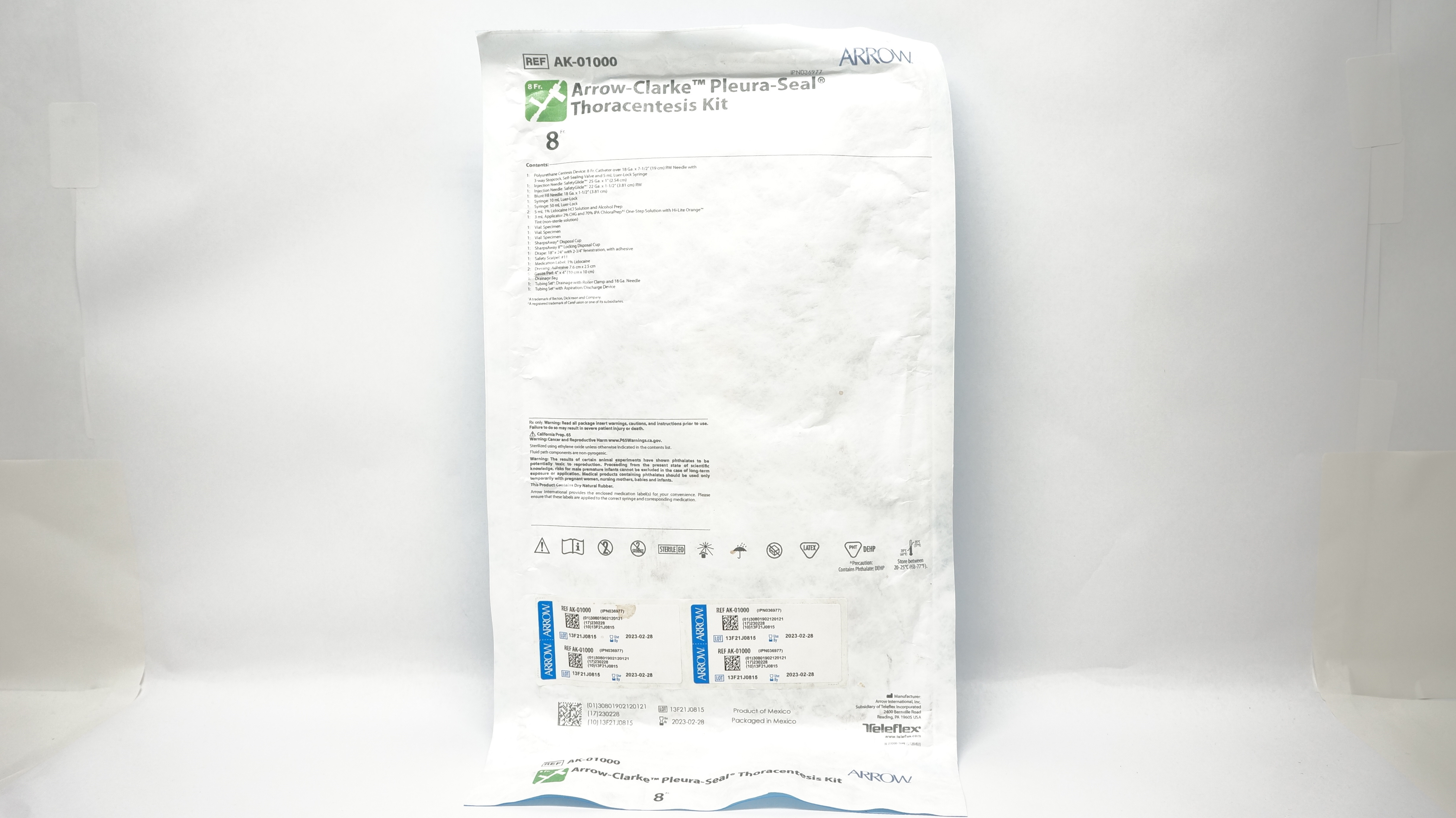 Arrow AK-01000 Arrow-Clarke Pleura Seal Thoracentesis Kit 8 Fr (x)