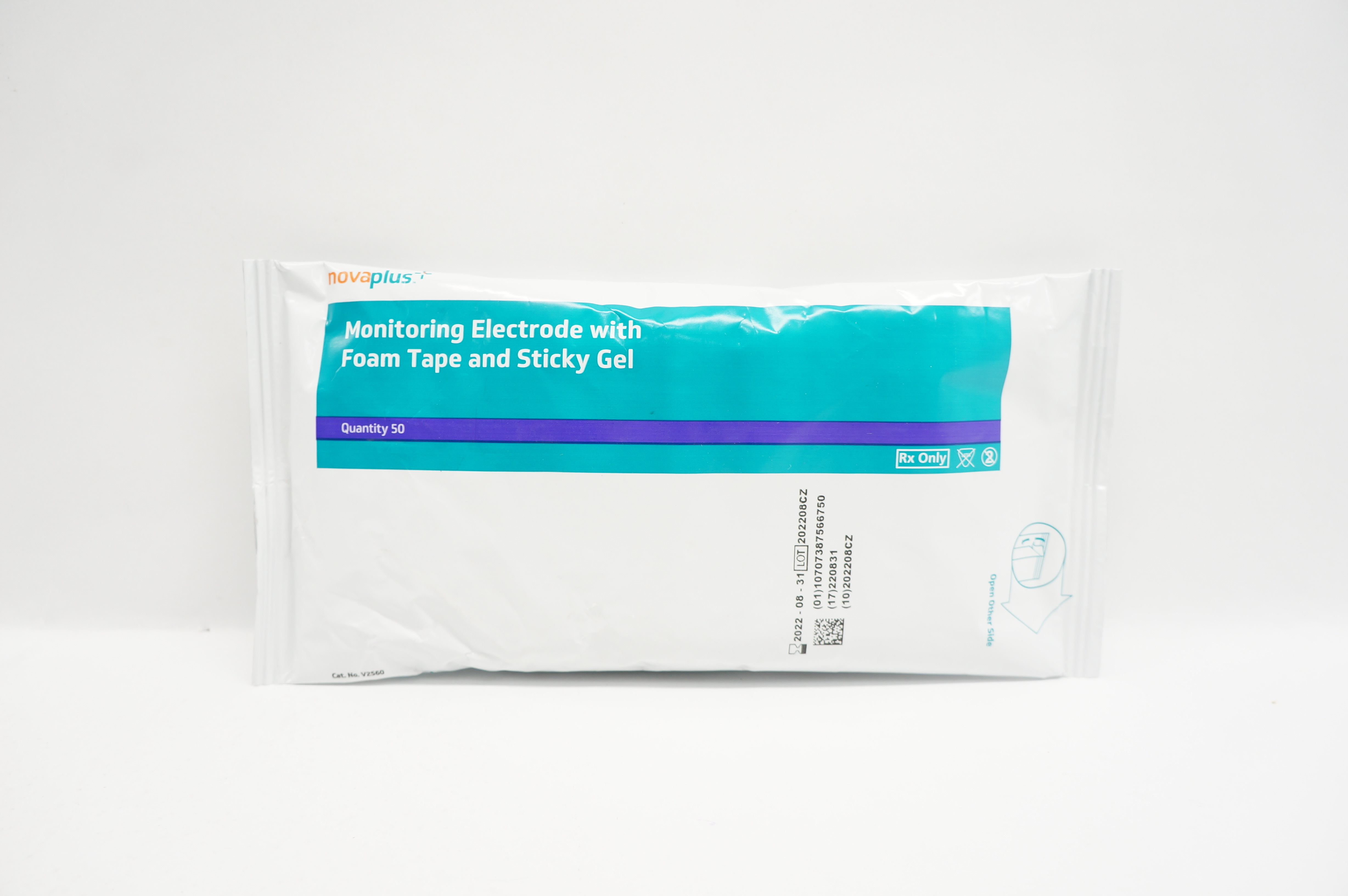 3M V2560 Novaplus Monitoring Electrode w/Foam Tape & Sticky Gel (x) - Pack of 50
