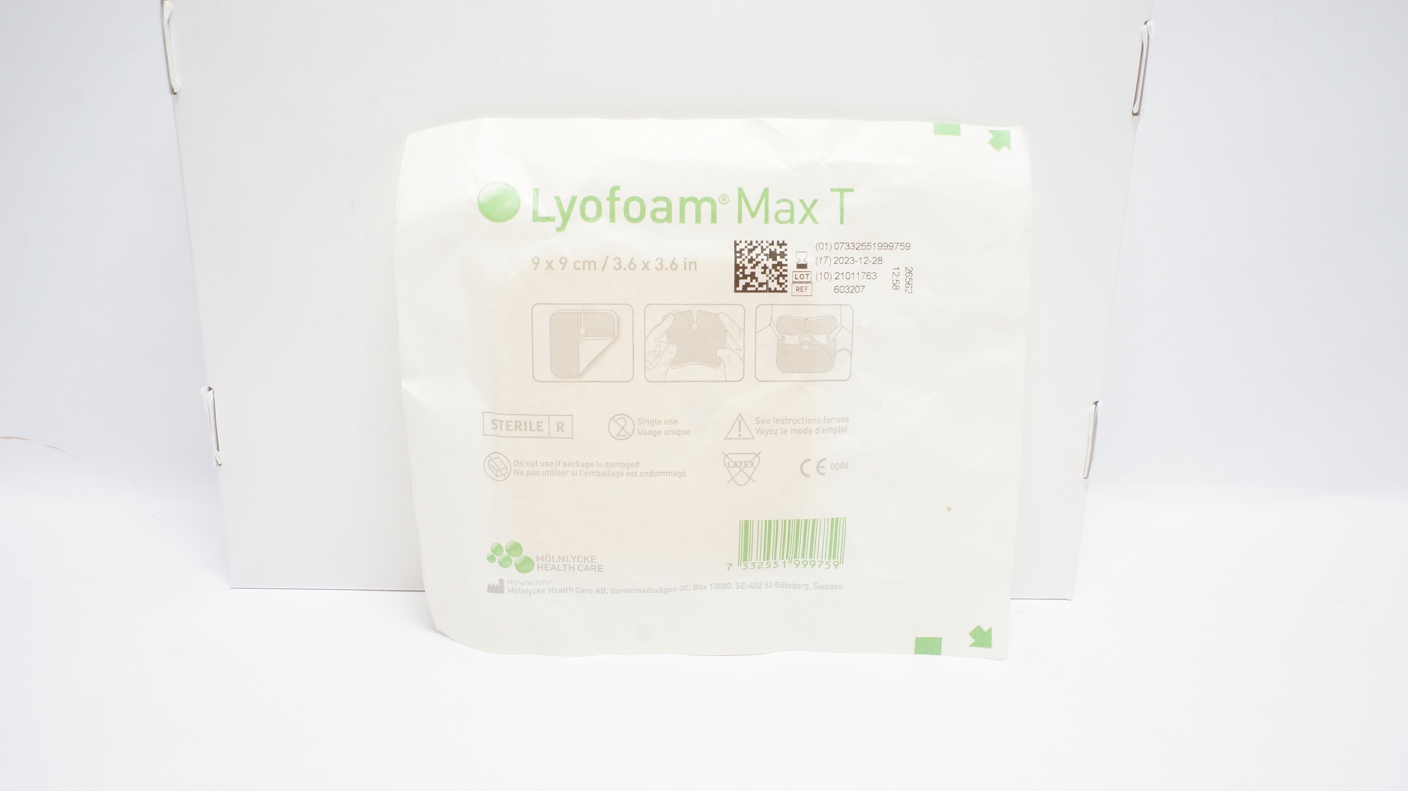 Molnlycke 603207 Lyofoam Max T Absorbent Foam Dressing 3.6inch x 3.6inch (x)