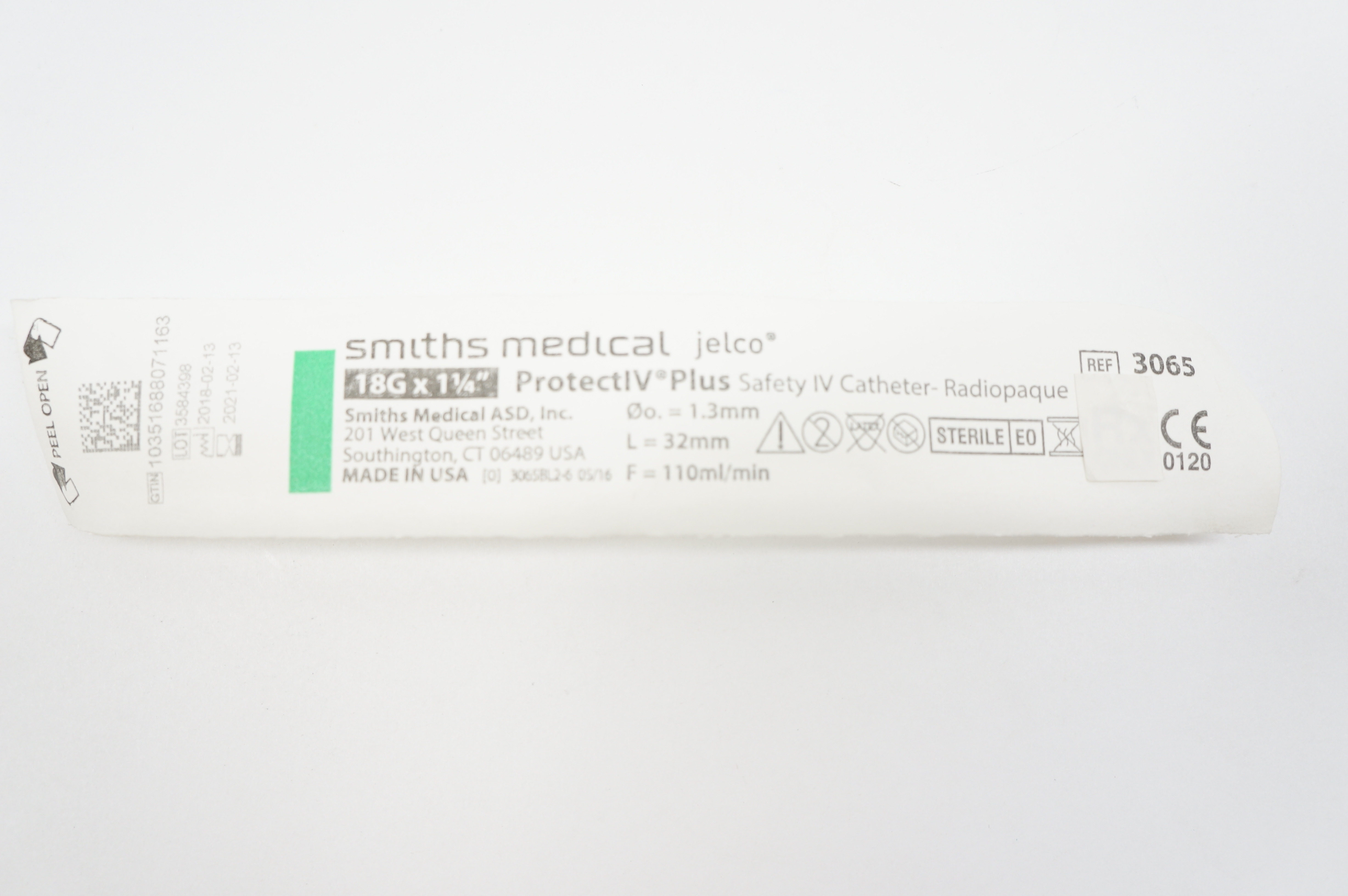 Smiths Medical 3065 ProtectIV Plus Safety IV Cath. 18G x 1-1/4inch