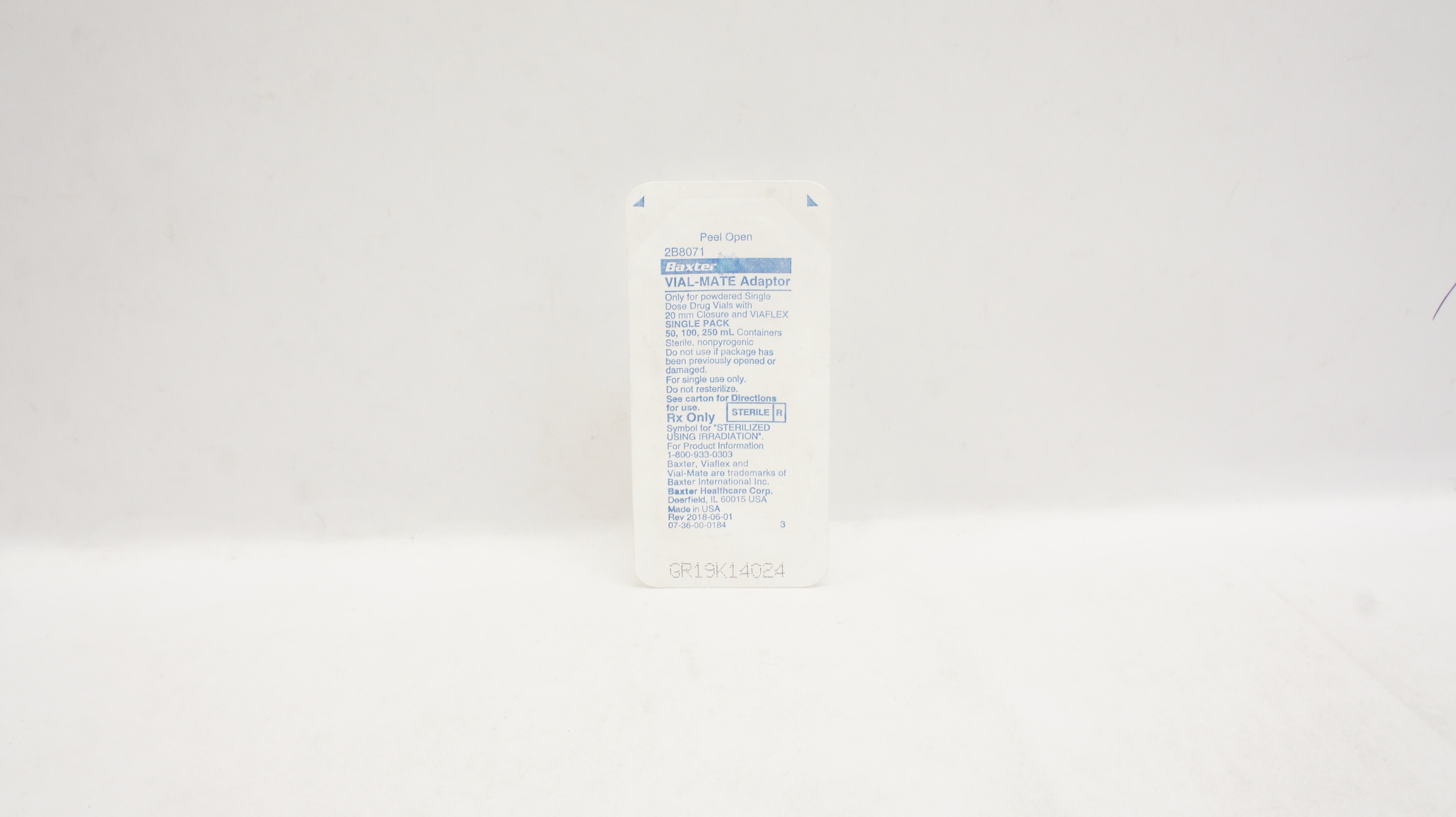 Baxter 2B8071 Vial-Mate Adaptor w/20mm Closure & Viaflex 50,100,250ml Containers