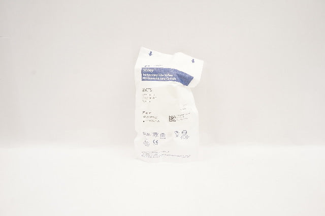 Covidien 8DCFS Shiley Tracheostomy Tube Cuffless 7.6mm ID x 12.2mm OD x 79mm