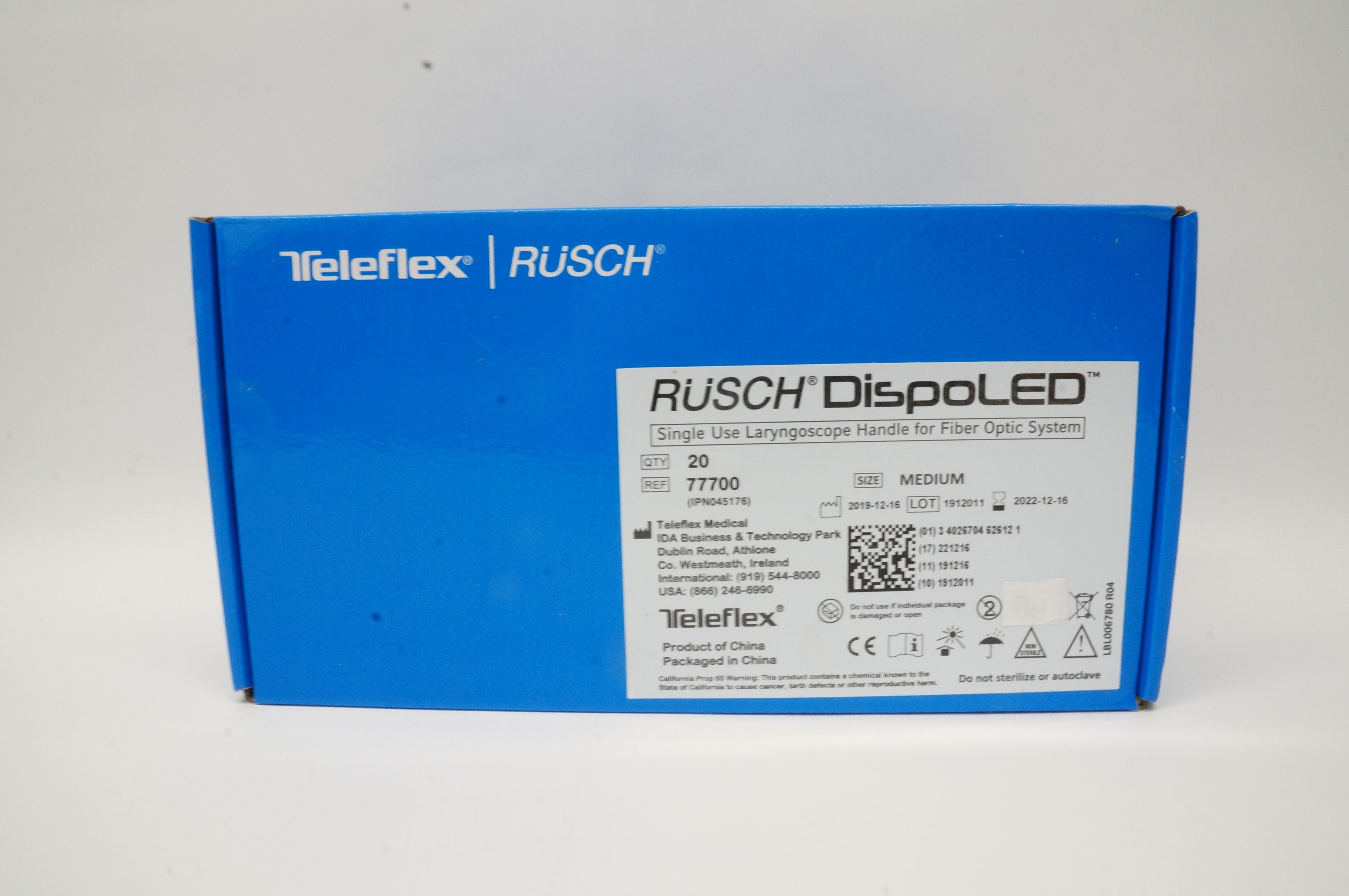 Teleflex 77700 Rusch Dispoled Laryngoscope Handle, Size Medium - Box of 20