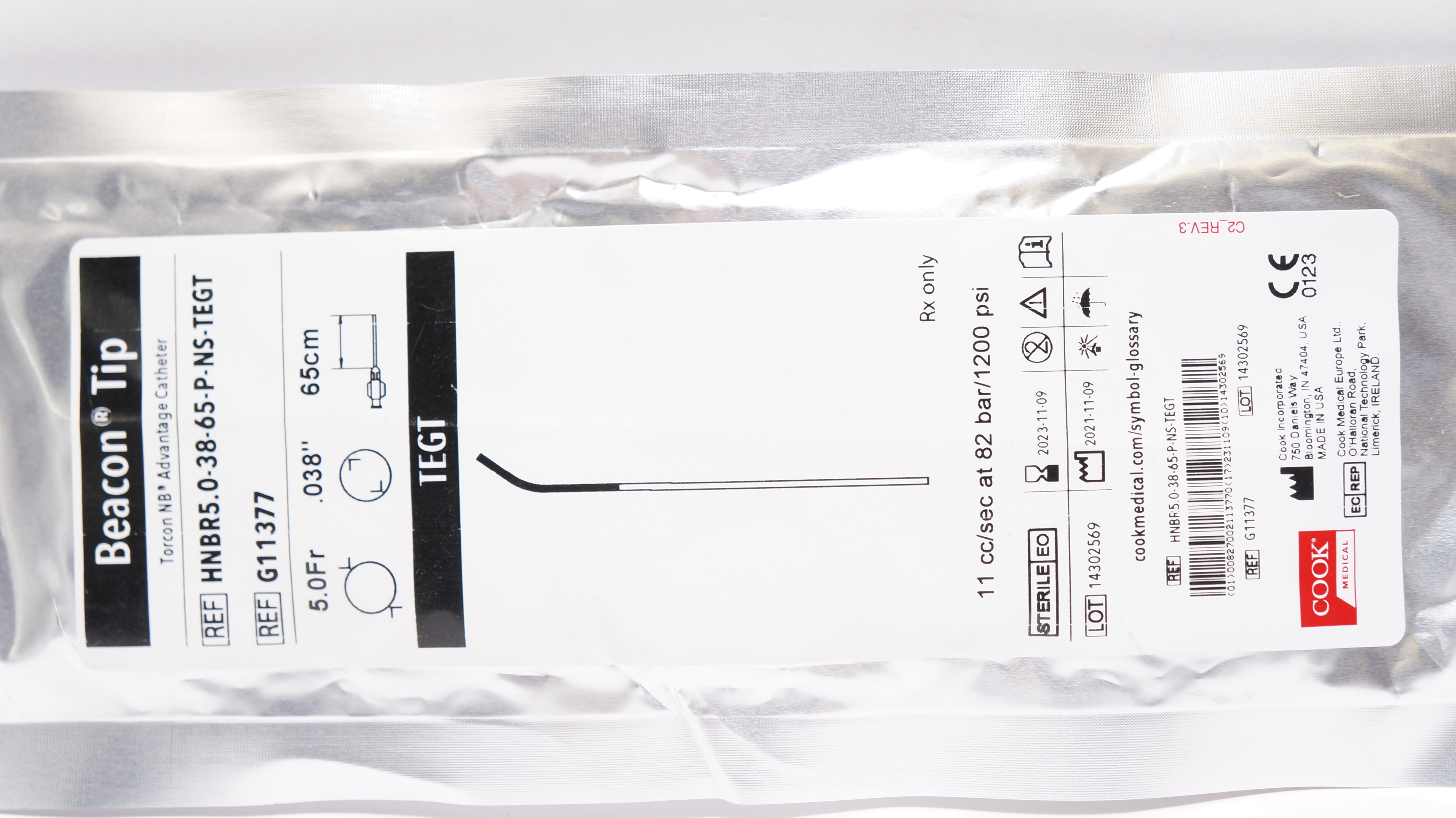 Cook Medical G11377 Torcon NB Beacon Tip Advantage Cath. 5.0Fr x .038inch x 65cm