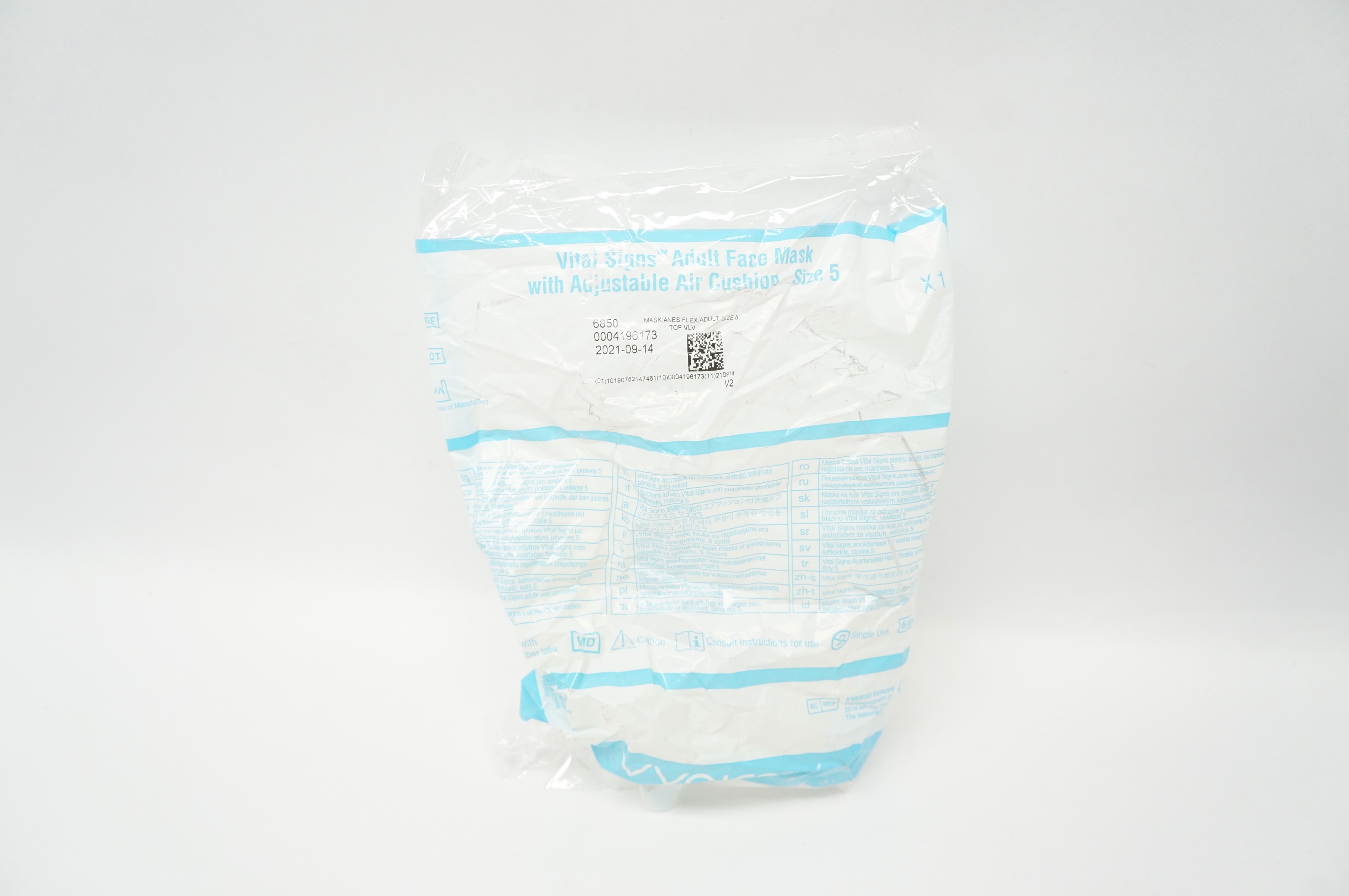 Vyaire 6850 Vital Signs Adult Face Mask with Adjustable Air Cushion, Size 5