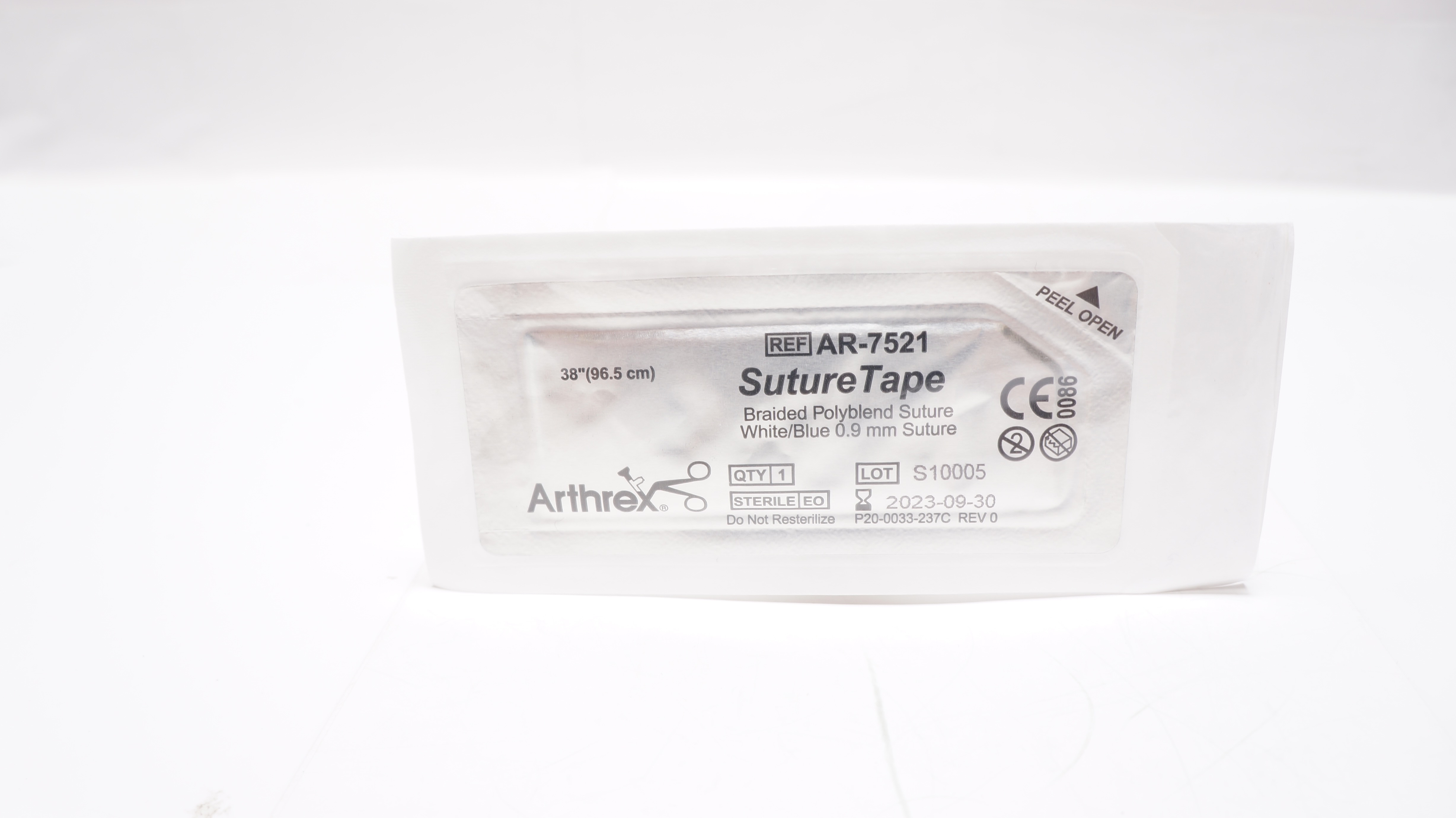 Arthrex AR-7521 Braided Polyblend Stre Tape 0.9mm, White/Blue 38inch (x)