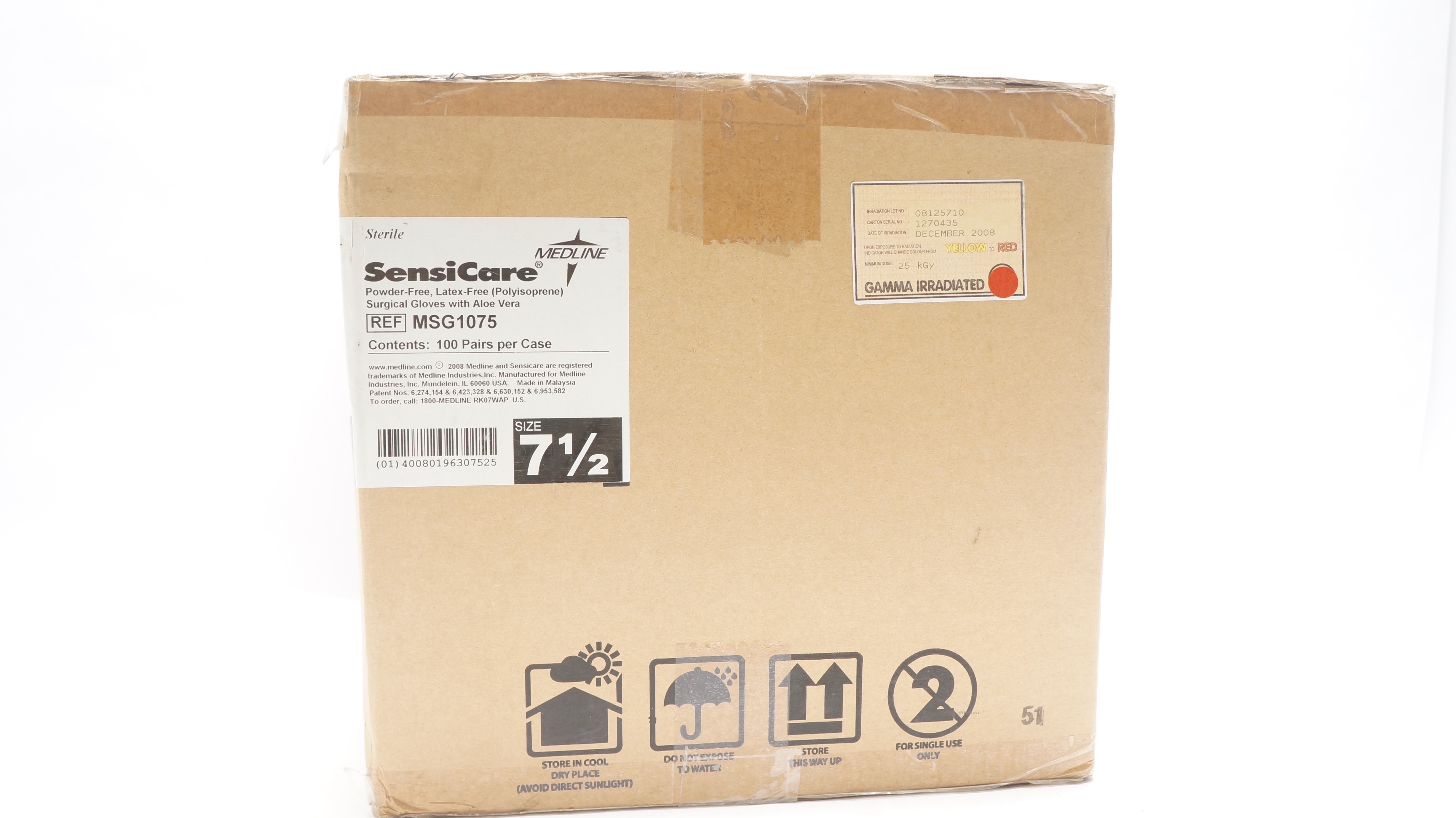 Medline MSG1075 Sensicare Sterile Synthetic Surgical Gloves 7 1/2 - Case of 100