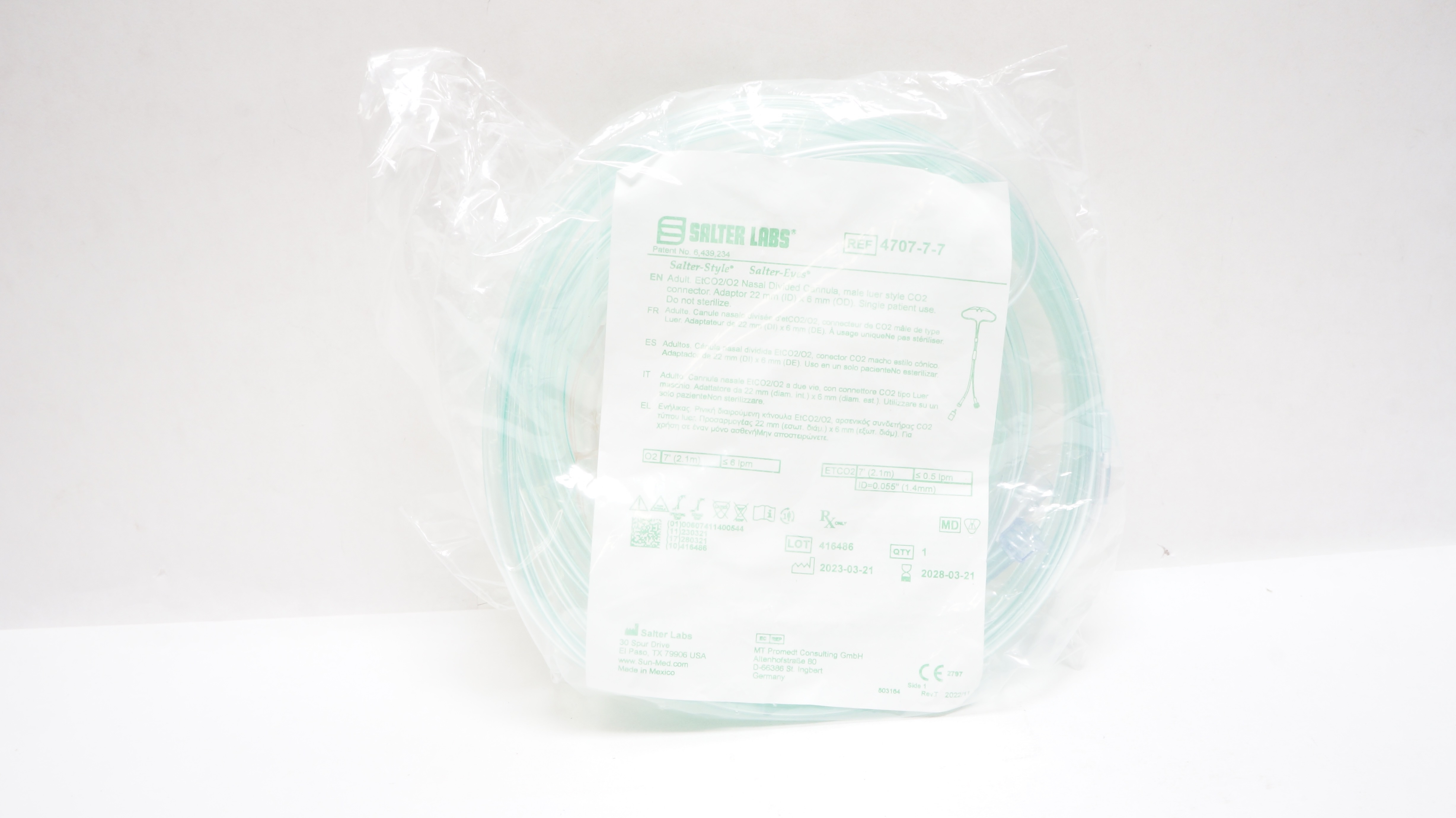 Salter Labs 4707-7-7 Salter-Style Adult EtCO2/O2 Nasal Divided Cannula 7ft.