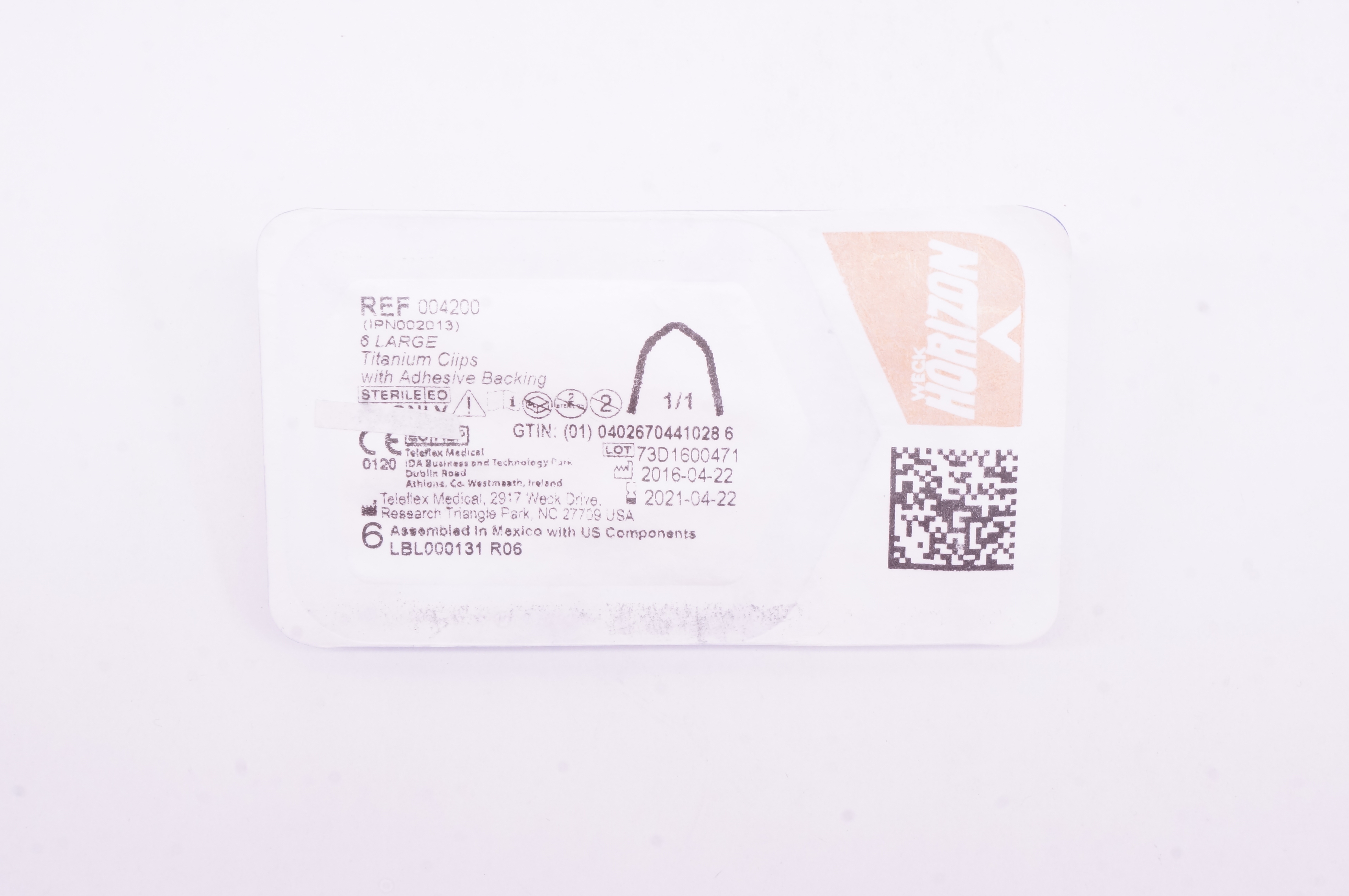 Weck Horizon 004200 Teleflex 6 Large Titanium Clips with Adhesive Backing 1/1