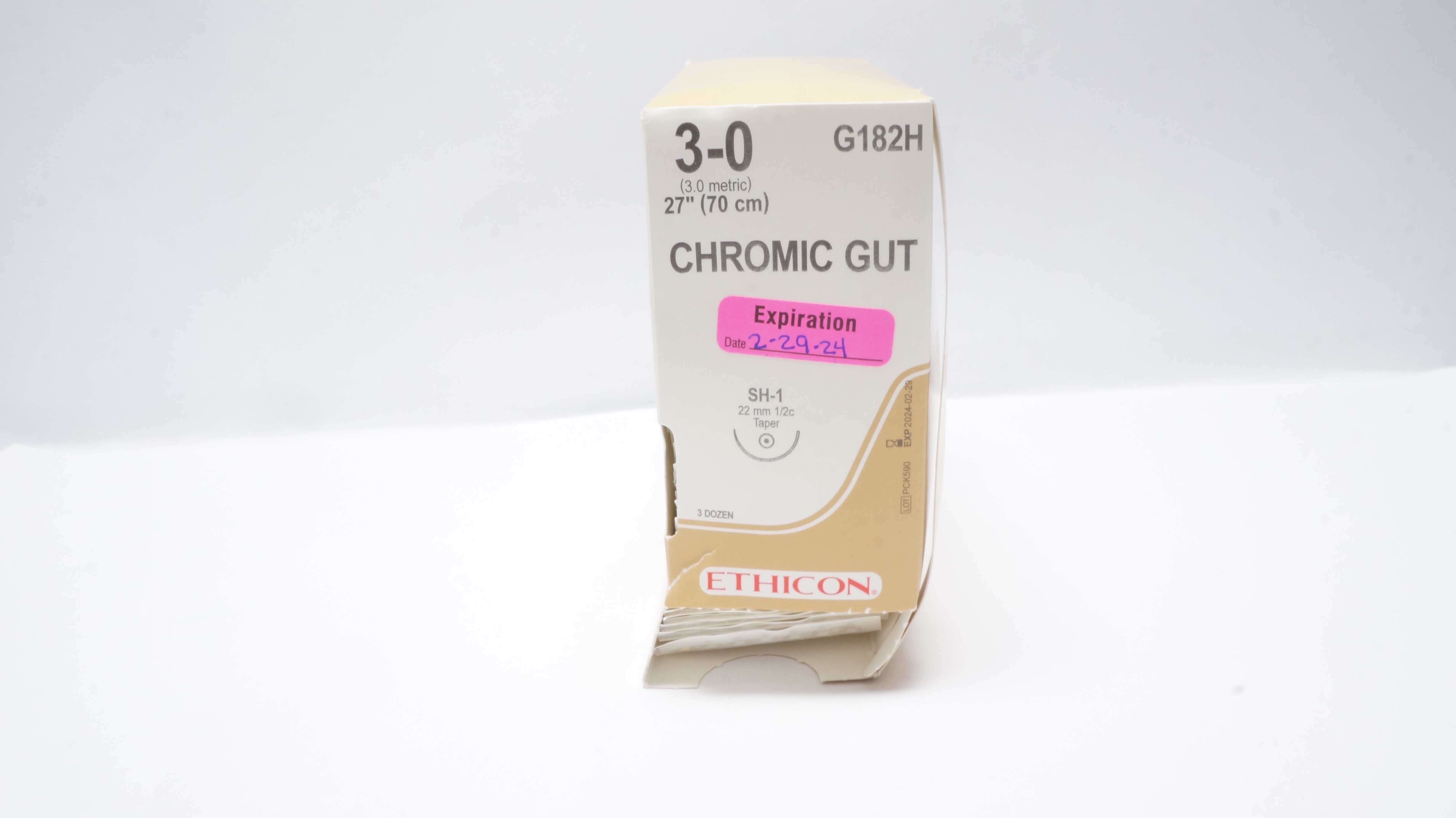 Ethicon G182H 3-0 Chromic Gut Stre SH-1 22mm 1/2c Taper, 27inch (x) - Box of 36